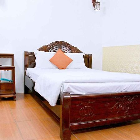 Hoang Cuong Hotel 15 Nguyen Thai Hoc Hanoi Kültér fotó