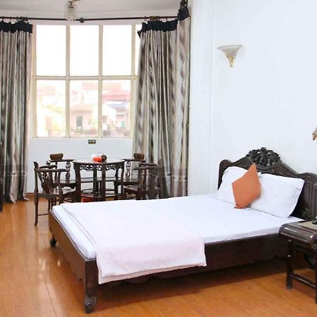 Hoang Cuong Hotel 15 Nguyen Thai Hoc Hanoi Kültér fotó