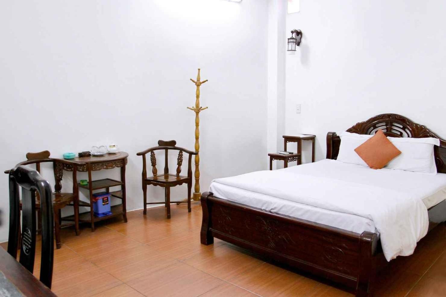 Hoang Cuong Hotel 15 Nguyen Thai Hoc Hanoi Kültér fotó