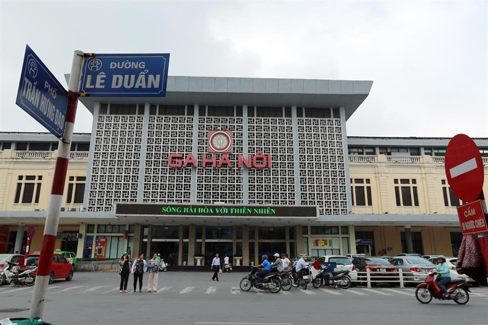 Hoang Cuong Hotel 15 Nguyen Thai Hoc Hanoi Kültér fotó