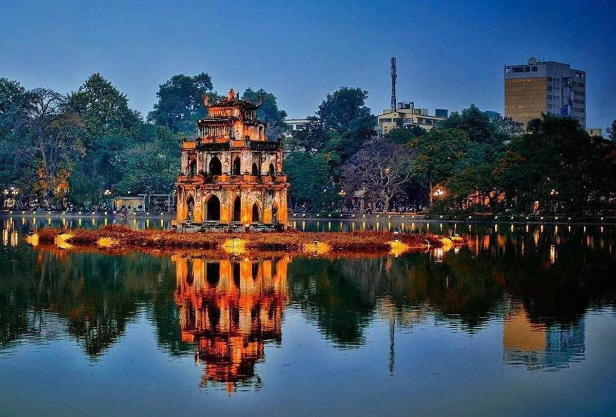 Hoang Cuong Hotel 15 Nguyen Thai Hoc Hanoi Kültér fotó